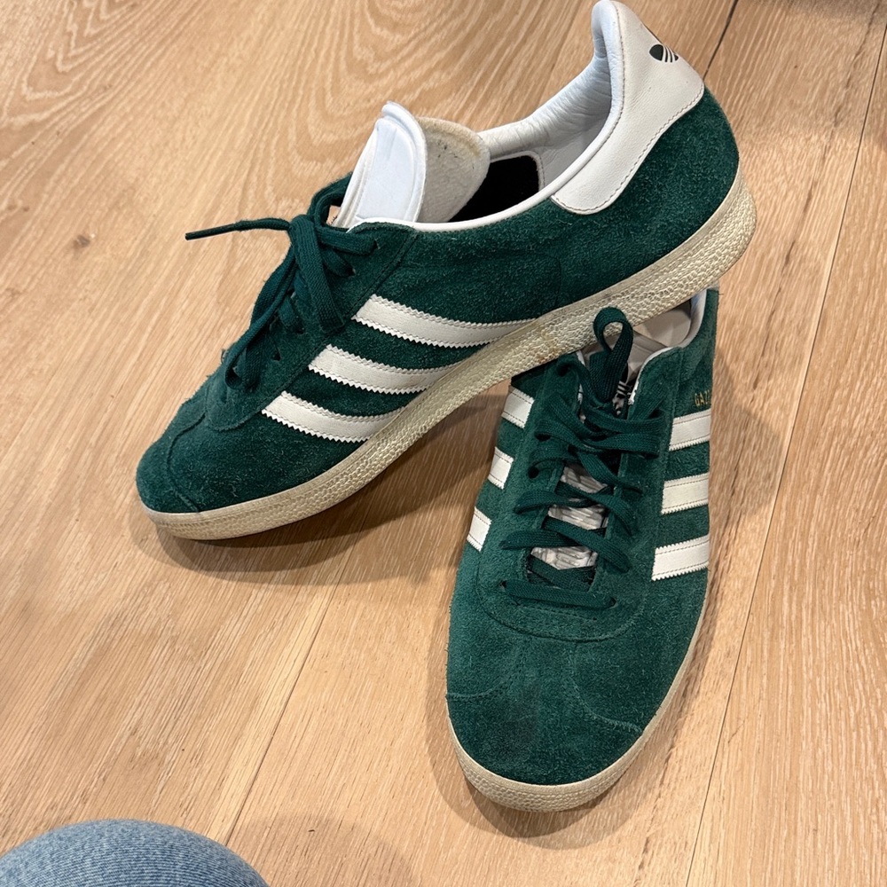 Adidas gazelle Men's Forest Green Suede Sneakers